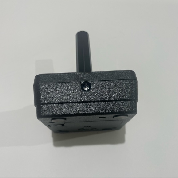 ATARI 2600 Flashback Joystick Wireless Controller Remote P2 Pre-Owned - Picture 2 of 8